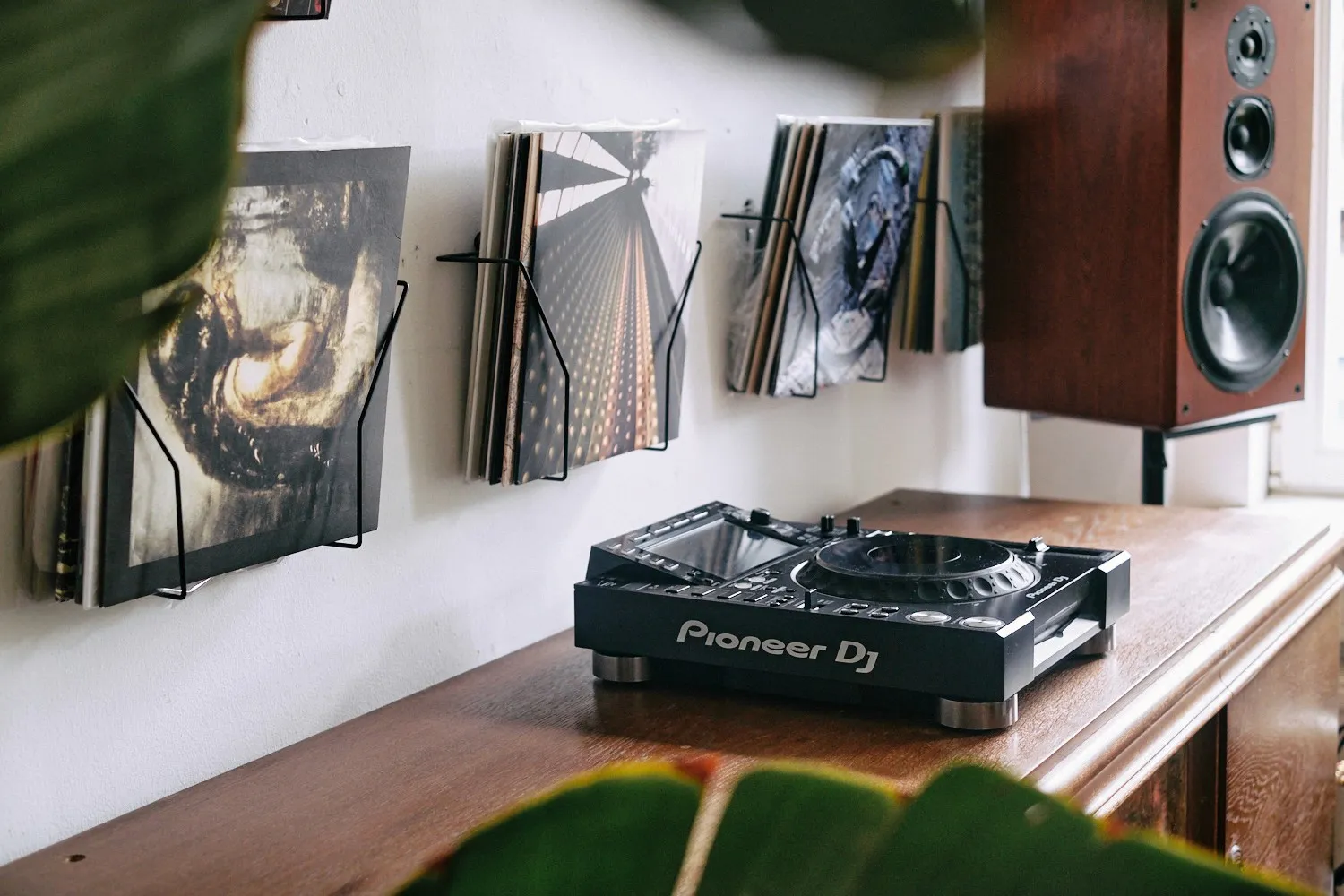 Pioneer CDJ-2000 NXS2 – Bild 2