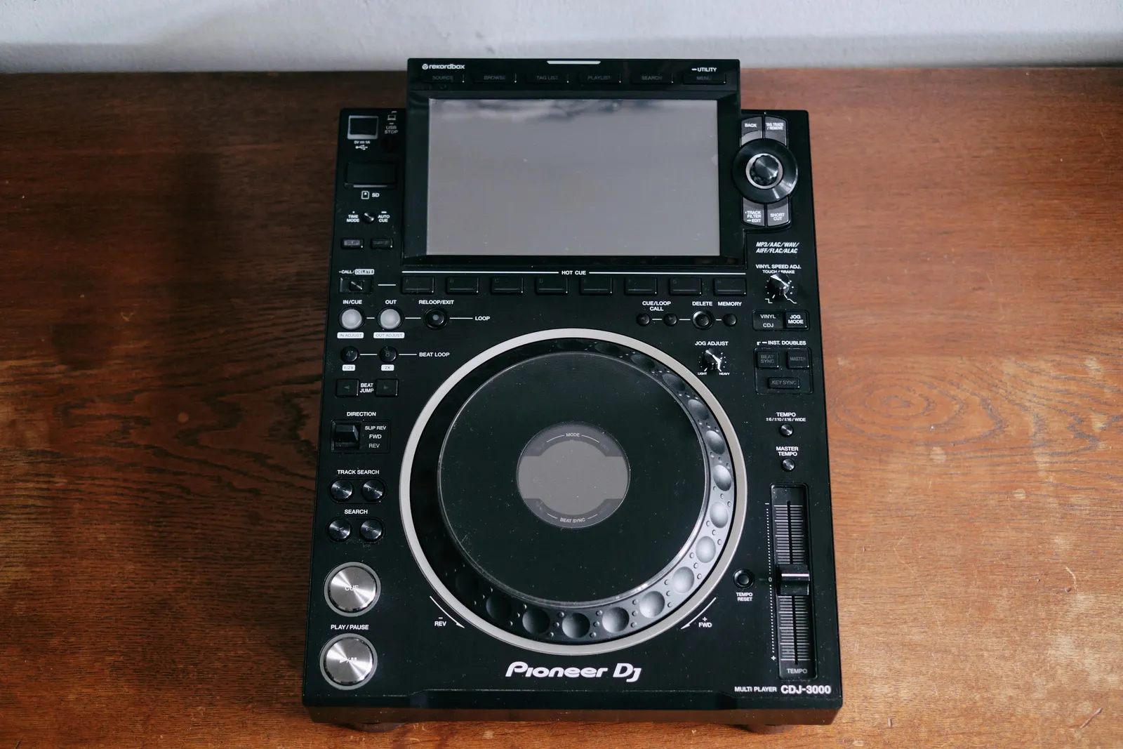 Pioneer CDJ-3000 mieten – DJ-Media-Player, Club-Standard, sofort einsatzbereit bei Laufer Audio.