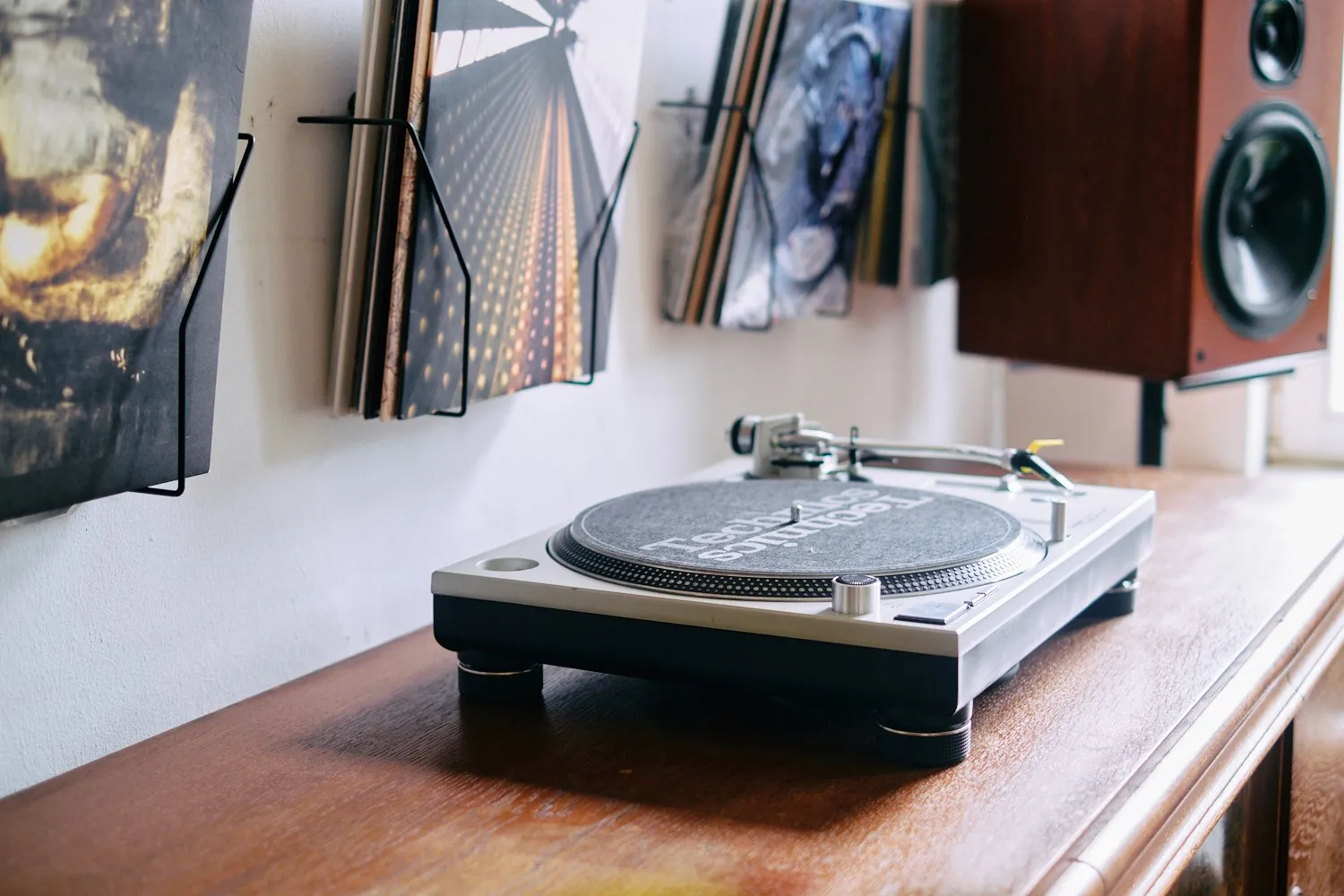 Technics SL-1200 MK5 – Bild 3